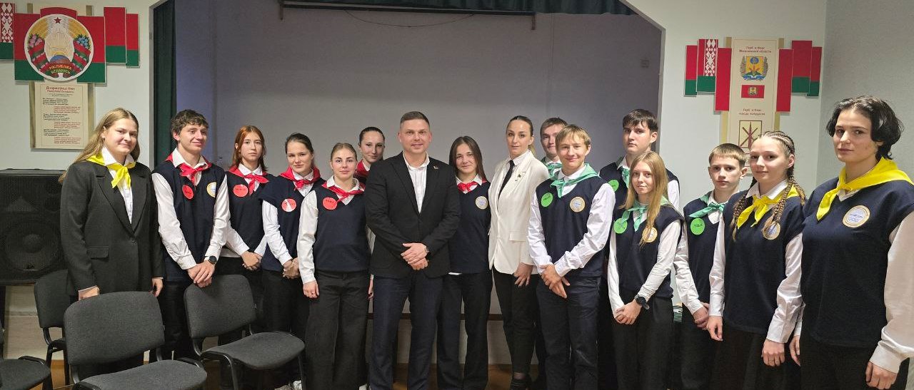 Ток-шоу " Сто пытанняў даросламу»